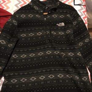 North face 1/4 zip